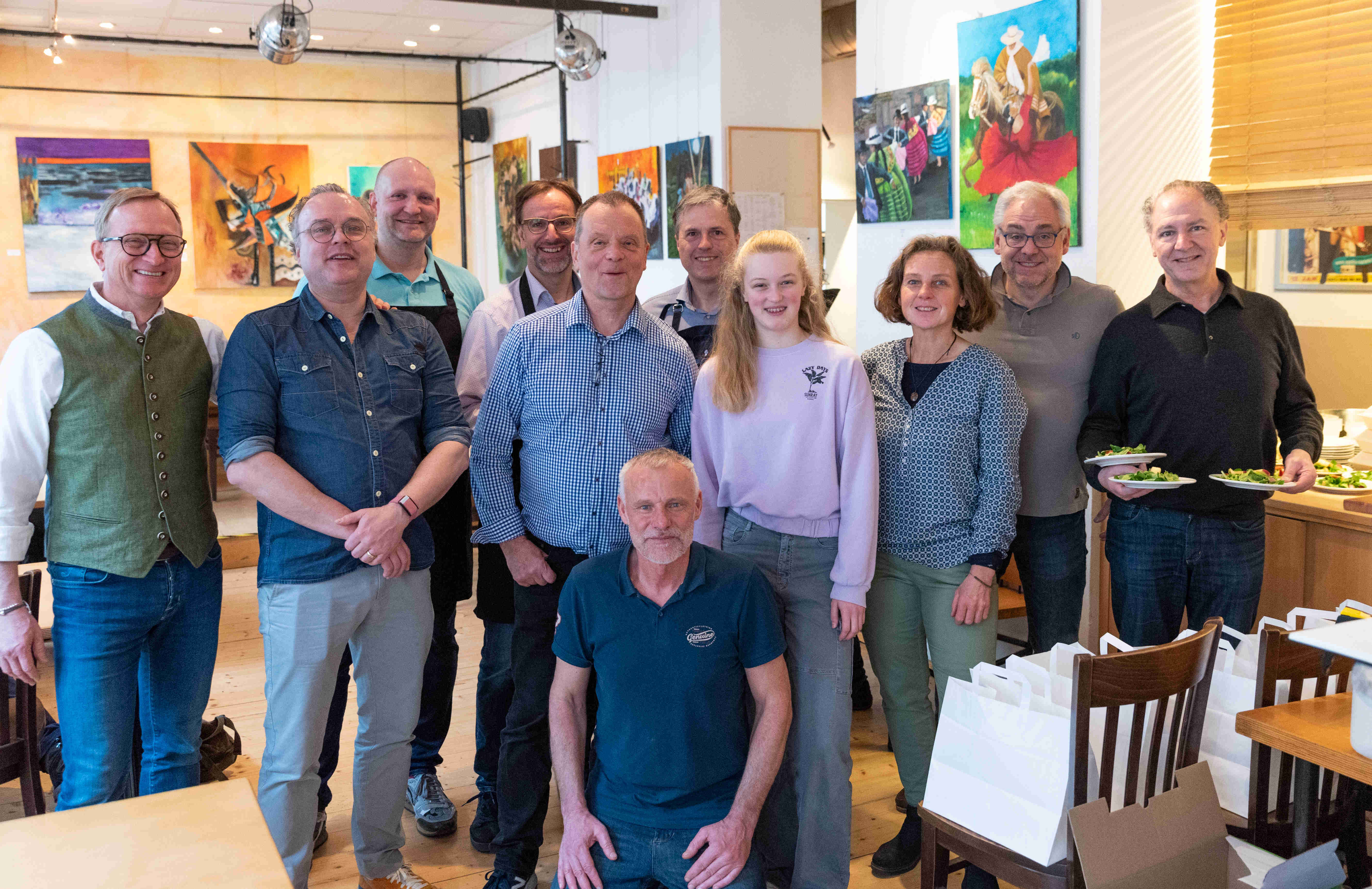 Das Team beim Sonntagskochen